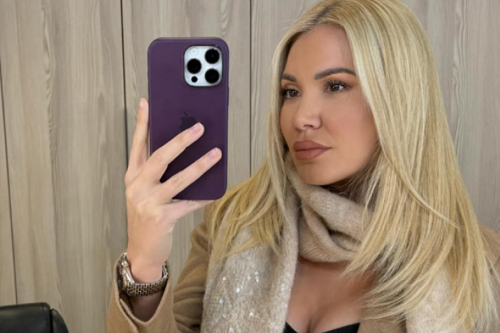 POZNATA VODITELJKA PROMENILA IMIDŽ: Bojana Ristivojević pokazala NOVU FRIZURU - a tek da vidite njeno lice BEZ trunke šminke! (FOTO)