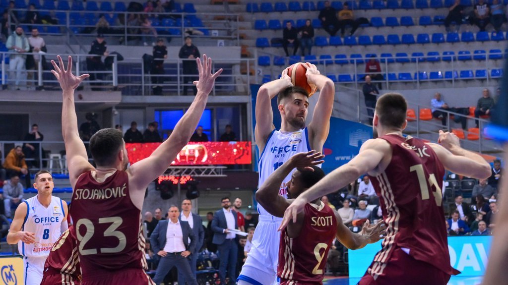 ŠAMAR I PARTIZANU! Zvezda ispala iz prvenstva Srbije, a FMP nokautirao crno-bele - majstorica odlučuje o drugom finalisti!