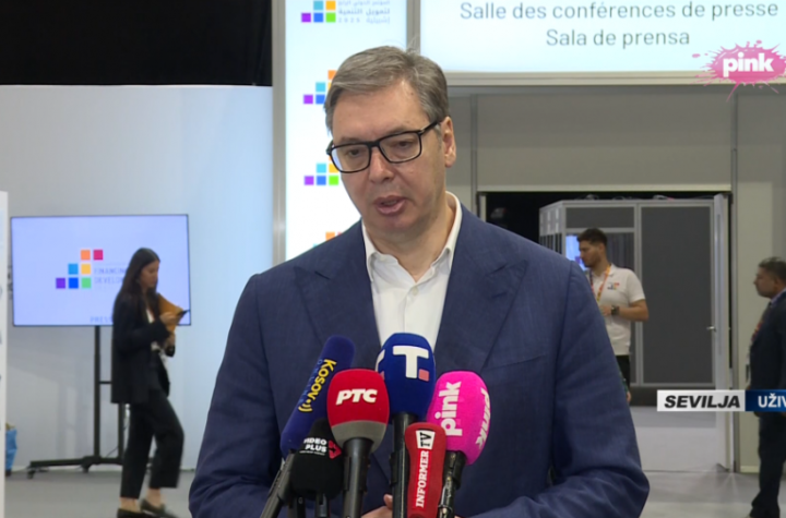 "SLAGALI SU DA JE POLICIJA VRŠILA NASILJE!" Vučić iz Sevilje o teroru blokadera - država je uradila svoje!