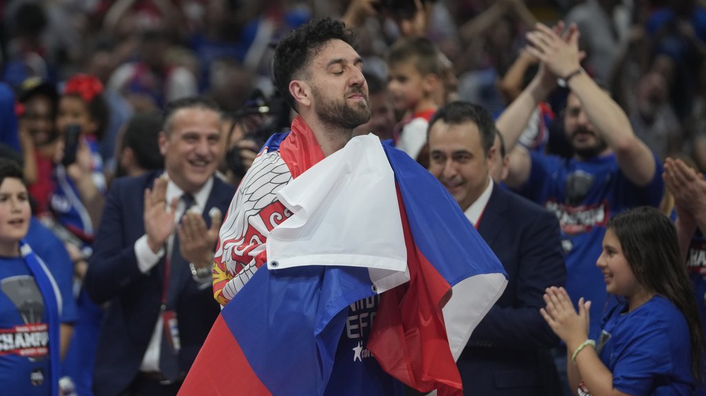 SPREMA SE BOMBA! Micić je u Beogradu, Zvezda mu je ponudila brdo para, a evo gde se zaputio