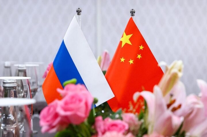 Si Đinping razgovarao telefonom sa Vladimirom Putinom