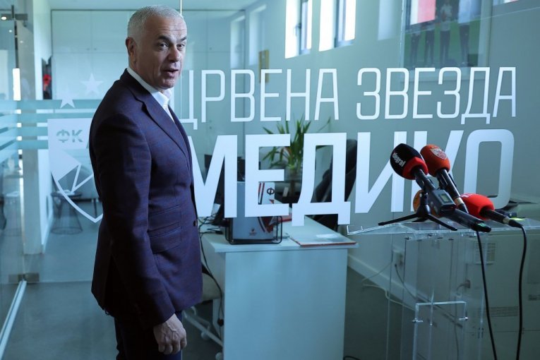TERZIĆA PITALI ZA ARNUATOVIĆA! Evo šta je rekao prvi čovek Zvezde!