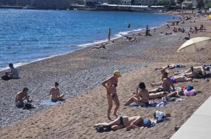 Turisti masovno nose caršav na putovanje, posebno na plažu! Kad vidite o čemu se radi, odmah ćete uraditi isto
