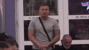 UMEŠAO SVOJE PRSTE: Karić preokrenuo sve u Anđelinu korist, ubeđuje da Gastoz želi POMIRENJE, pa od njega dobio žestoku provokaciju: Imaš devojku, a J
