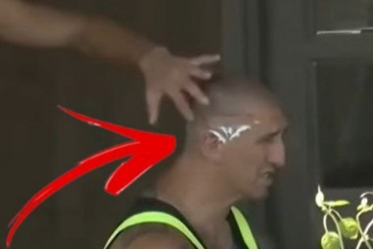 UŽAS ŽIVI, ŠOK SCENE OBELEŽILE KRAJ RIJALITIJA! Takmičar nakon kraćeg natezanja DOHVATIO ŽILET I UNAKAZIO KRISTIJANA! (GALERIJA)