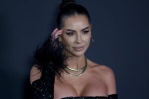 ZORANNAH OPLJAČKANA: Influenserka imala DRAMU u avionu - PROBUDIM SE I VIDIM DA NEMAM....