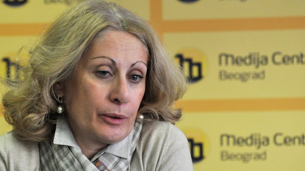 AIDA ĆOROVIĆ SVIM SRCEM UZ BLOKADERE: Vi ćete priznati da su vaši dedovi i očevi počinili genocid u Srebrenici