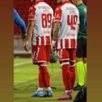 ARNAUTOVIĆ SE OGLASIO POSLE ISTORIJSKOG TRENUTKA I DEBIJA ZA ZVEZDU! Podelio je moćnu fotku na Instagramu i napisao samo jednu reč! (FOTO)