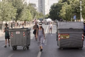 BLOKADERI ŠUTIRALI NOVINARKU EMILIJU MARIĆ! Hitno se odlasila Asocijacija novinara Srbije: "Moramo da se probudimo dok ne bude kasno"