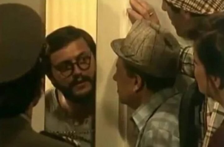 ČEDOMIR NIJE USPEO DA NADMAŠI OCA, ALI JE GLUMIO RAME UZ RAME SA NJIM! Evo u koliko filmova i serija su zajedno glumili!