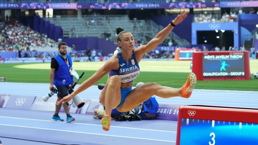 ČUDESNA IVANA POKORILA BALKAN: Španovićeva osvojila zlato u troskoku