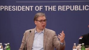 DANAS U 11 SATI: Predsednik Vučić sa potpredsednikom EBRD Mateom Patroneom