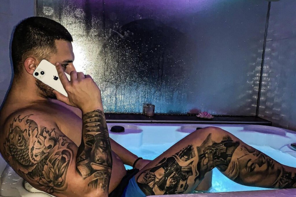 Danas zgodni miljenik Srpkinja, a nekad ga ni rođeni otac nije voleo? Optužbe šokirale naciju, a onda je Marko...