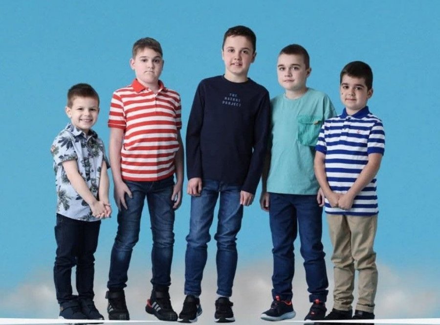 KAD ŽIVOT POSTAVI ISKUŠENJE, A TI POKAŽEŠ KOLIKO TI JE SRCE: Dva Dušana, Nemanja, Vanja i Danko boluju od iste bolesti, ali će četvorica otići po spasonosnu terapiju