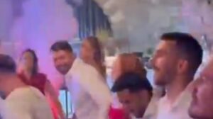 KAMPACO IGRAO KOLO NA SVADBI U BEOGRADU! Scene koje niko nije mogao ni da zamisli, ljubimac delija dominirao na veselju prelepe srpske odbojkašice (VI