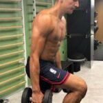 KAPITEN NE MOŽE BITI SPREMNIJI! Bogdanović objavio fotku iz teretane zbog koje ženama 'pada vilica'! Bogdan u savršenoj formi (FOTO)