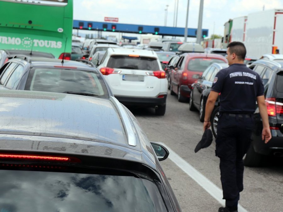 NEMA ULASKA U SEVERNU MAKEDONIJU! Zatvorena granica, kolaps na ulazu u državu!