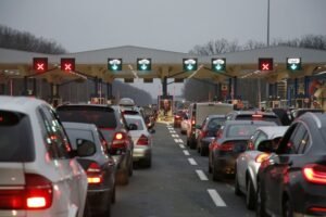 OVE GREŠKE SRPSKI PUTNICI NAJČEŠĆE PRAVE! MUP za Republiku otkrio: OVIM danima se nikada ne kreće na putovanje!
