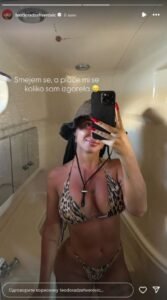 PLAČE MI SE! Teodora Džehverović zaprepastila fanove, PEVAČICA IMA OZBILJAN PROBLEM! (FOTO)