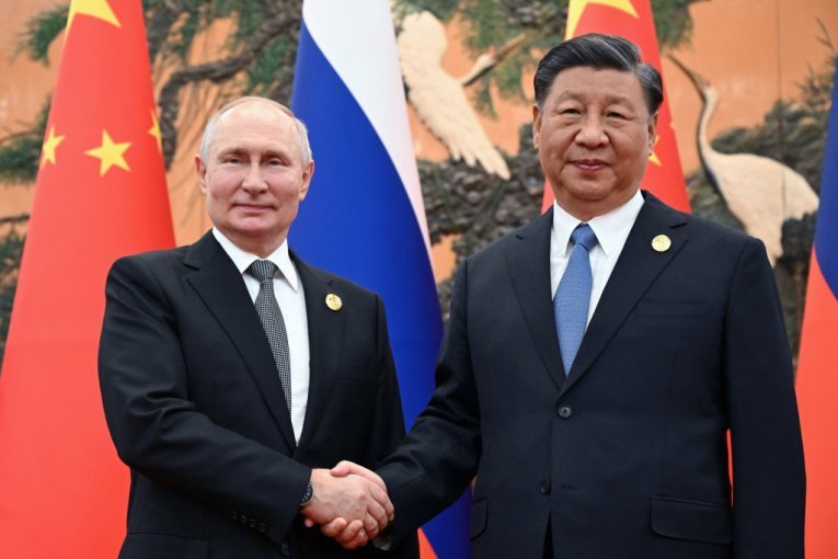 PORUKA VAŠINGTONU IZ PEKINGA! Kina čvrsto stoji uz Rusiju