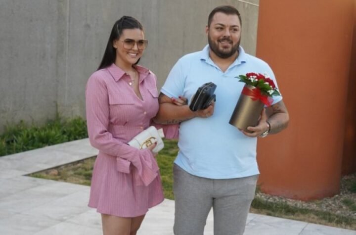 TI LJUDI SU VELIKO ZLO, NEKA IH BUDE SRAMOTA! Sloba Vasić ZAGRMEO zbog vređanja Saše Popovića!