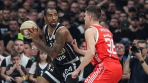 TRANSFER BOMBE KOJE JOŠ NISU EKSPLODIRALE: Tajs u Partizanu i Voker u Zvezdi? Od Micića pa sve do Egzuma...