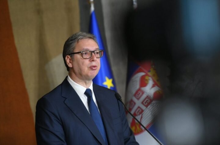 VUČIĆ SE OGLASIO O TOMPSONOVOM KONCERTU