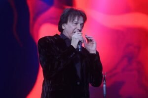 ZDRAVKO ČOLIĆ ODBIO 50 HILJADA EVRA! Popularni pevač na ovo ne pristaje!