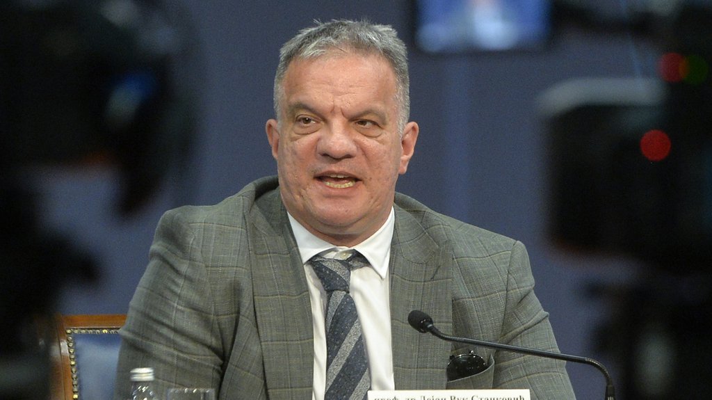 'KO NE RADI NEĆE DOBITI PLATU' Dejan Vuk Stanković: Opstrukciju nastavnog programa mi nećemo plaćati