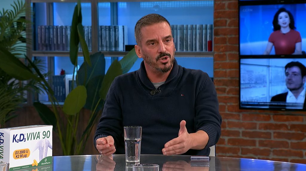 'OPET TE POZIVAM, NAPUSTI NOVINARSTVO!' Uroš Piper odgovorio Božiću koji brani nasilnike koji su napali pripadnike MUP-a