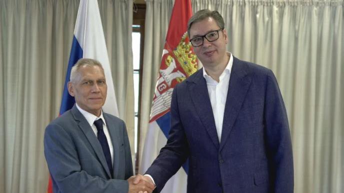 'RAZMATRALI SMO SVE TEME OD INTERESA ZA OBE ZEMLJE' Predsednik Vučić razgovarao s ruskim ambasadorom Bocan-Harčenkom (FOTO)