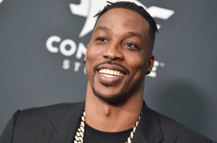 BIVŠA UČESNICA RIJALITIJA OSTAVILA SVE I ZAPALILA U AMERIKU! Viđena u društvu NBA legende, prva pokazala gole grudi! (FOTO)