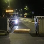BLOKADERI I VEČERAS MALTRETIRALI POŠTEN SVET: Zbog grupice foteljaša zatvarane ulice, POLICIJA MORALA DA OBEZBEĐUJE SKUPOVE