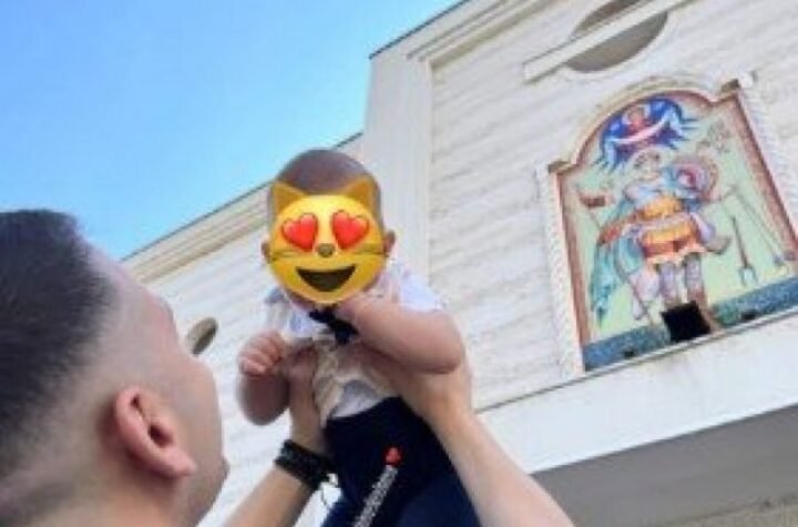 BOGDAN SREJOVIĆ ZA VELIKI PRAZNIK ODVEO SINČIĆA NA SVETO MESTO: "Neka zasija i nama grešnima..."