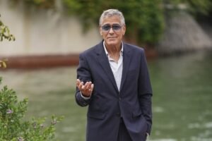 DŽORDŽU KLUNIJU POZLILO U VENECIJI!