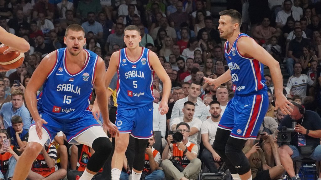 GORI TVITER NAKON POBEDE 'ORLOVA'! Srpski navijači ne žele više da ga gledaju na Eurobasketu - 'delije' se naslađuju nad sudbinom Micića!