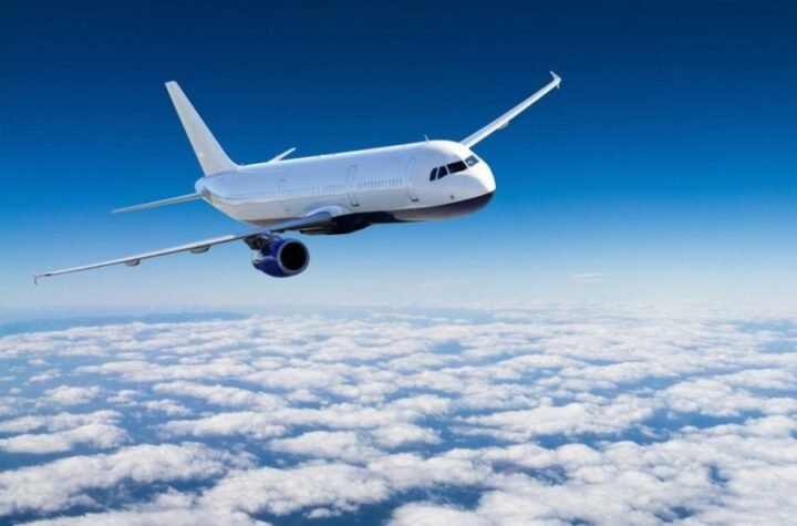 HAOS NA LETU SA KRITA! Srpski putnici sleteli u Skoplje umesto u Beograd: Pilot samo izašao i NESTAO