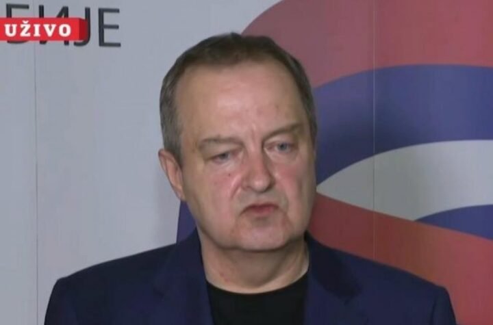 IMA MNOGO POVREĐENIH GRAĐANA I POLICAJACA: Dačić o nasilju blokadera: Napadali su sve bez razloga, policija je večeras branila živote građana i svoje živote!