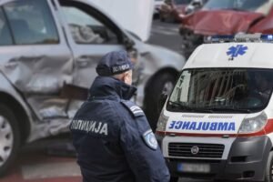 LANČANI SUDAR KOD VRANJA! Povređeno dete (9) i žena!