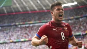 LUKA JOVIĆ NA KORAK DO NOVOG KLUBA! Ovijedo izvisio – evo gde nastavlja karijeru!