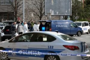 MAFIJAŠKA LIKVIDACIJA U NIKŠIĆU! Mladić pozvao Vuletića da prošetaju, pa tokom razgovora izvadio pištolj i sasuo 6 METAKA u njega! LALATOVIĆ UBIO I DVOJICU "KAVČANA"!