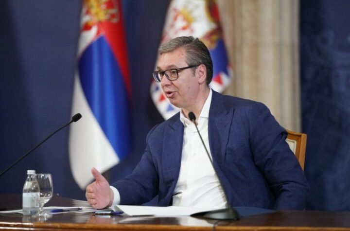 "NAŠ PRIMARNI CILJ BIĆE OČUVANJE REPUBLIKE SRPSKE"! Vučić: "Ostaćemo dosledni u očuvanju stabilnosti"