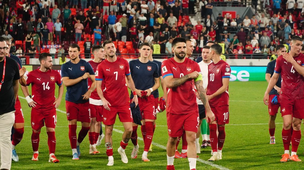 ORLOVI DOBIJAJU NOVE DRESOVE: Pogledajte kako će izgledati (FOTO)