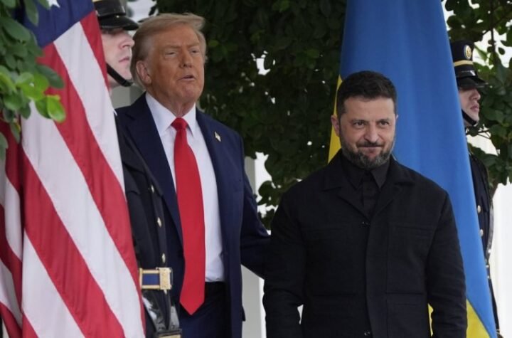 OTKRIVENA NAJVEĆA TAJNA: Evo zašto je Zelenski kod Trampa ZAISTA nosio crno odelo (FOTO)