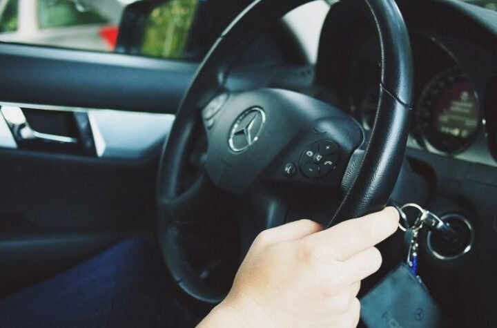 OVO VEĆINA VOZAČA NE ZNA! Zato što se ne pridržavate ovih pravila trošite 30 posto više novca na automobil i vožnju