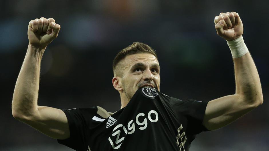 Oglasio se Tadić posle odlaska u Emirate: Evo šta je poručio (FOTO)