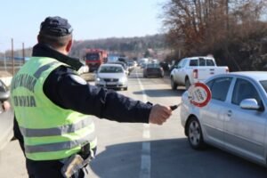 SAOBRAĆAJNA POLICIJA OD SUTRA POČINJE POJAČANU KONTROLU U OVOM GRADU! Kazne će pljuštati zbog 5 prekršaja!