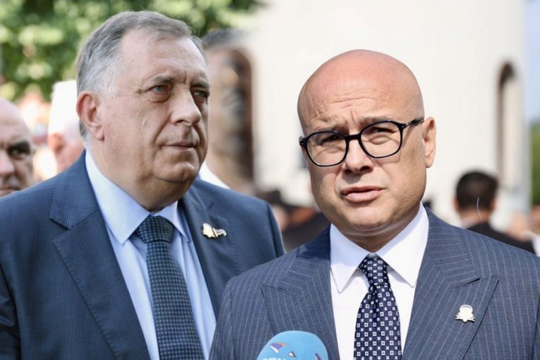 SILA BEZAKONJA NE MOŽE BITI JAČA OD MOĆI NEPRAVDE! Vučević nakon oduzimanja mandata Dodiku: Sramna odluka nečasnih ljudi!
