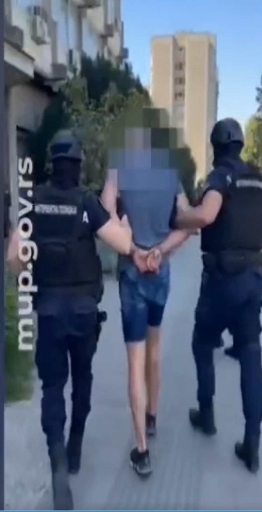 SKANDALOZNA ODLUKA SUDIJE! Miša Bačulov pušten na slobodu: Napadao policajce na blokadama u Novom Sadu