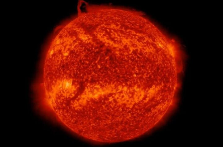 ŠTA JE OVO NA SUNCU? Bljesak, pa EKSPLOZIJA zaprepastili sve! Evo šta se dogodilo